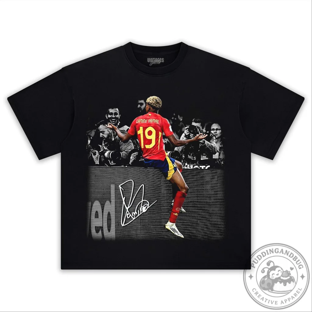 Lamine Yamal Number 19 Football Player Signature T-Shirt Lamine Yamal Number 19 Football Player Signature T-Shirt